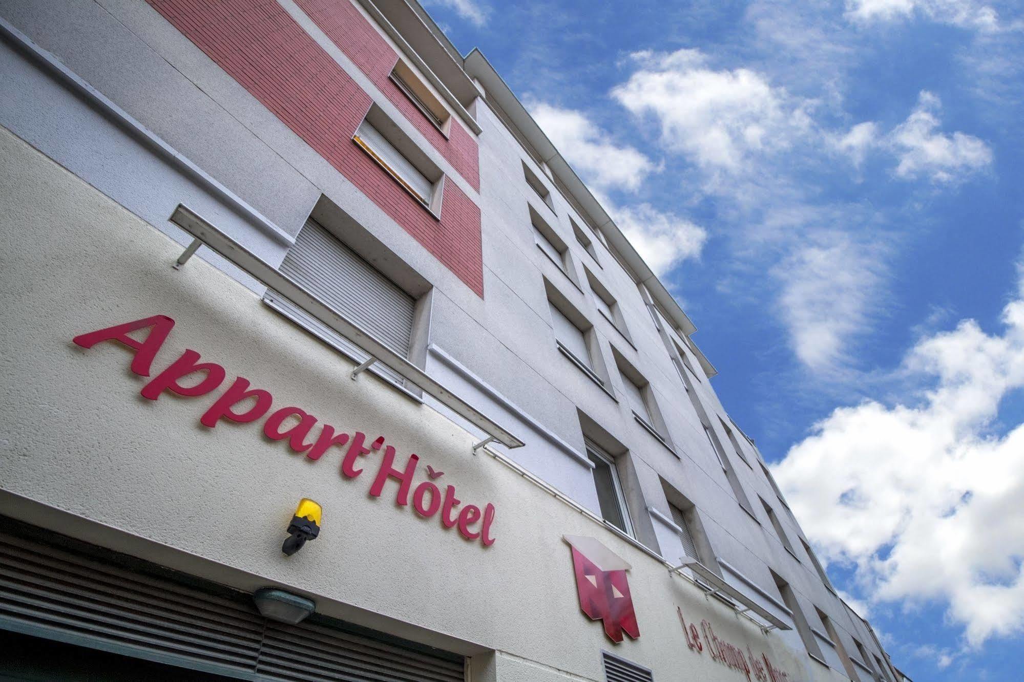 Kosy Appart'Hotel Le Champ De Mars Reims Exterior photo